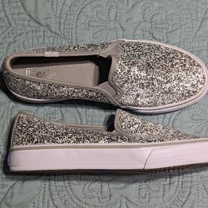 Keds Silver Glitter size 6 Slip-on shoes